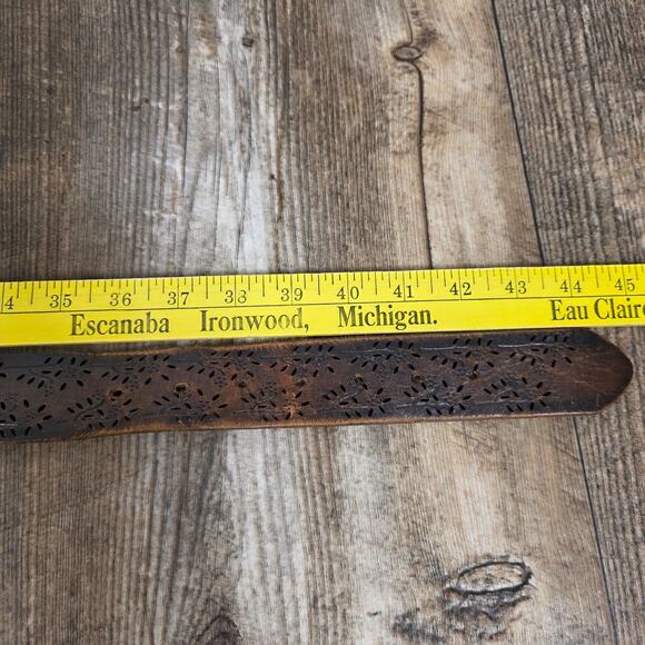 Vibtage Brown Leather Distressed Floral Cutout Belt Western Boho